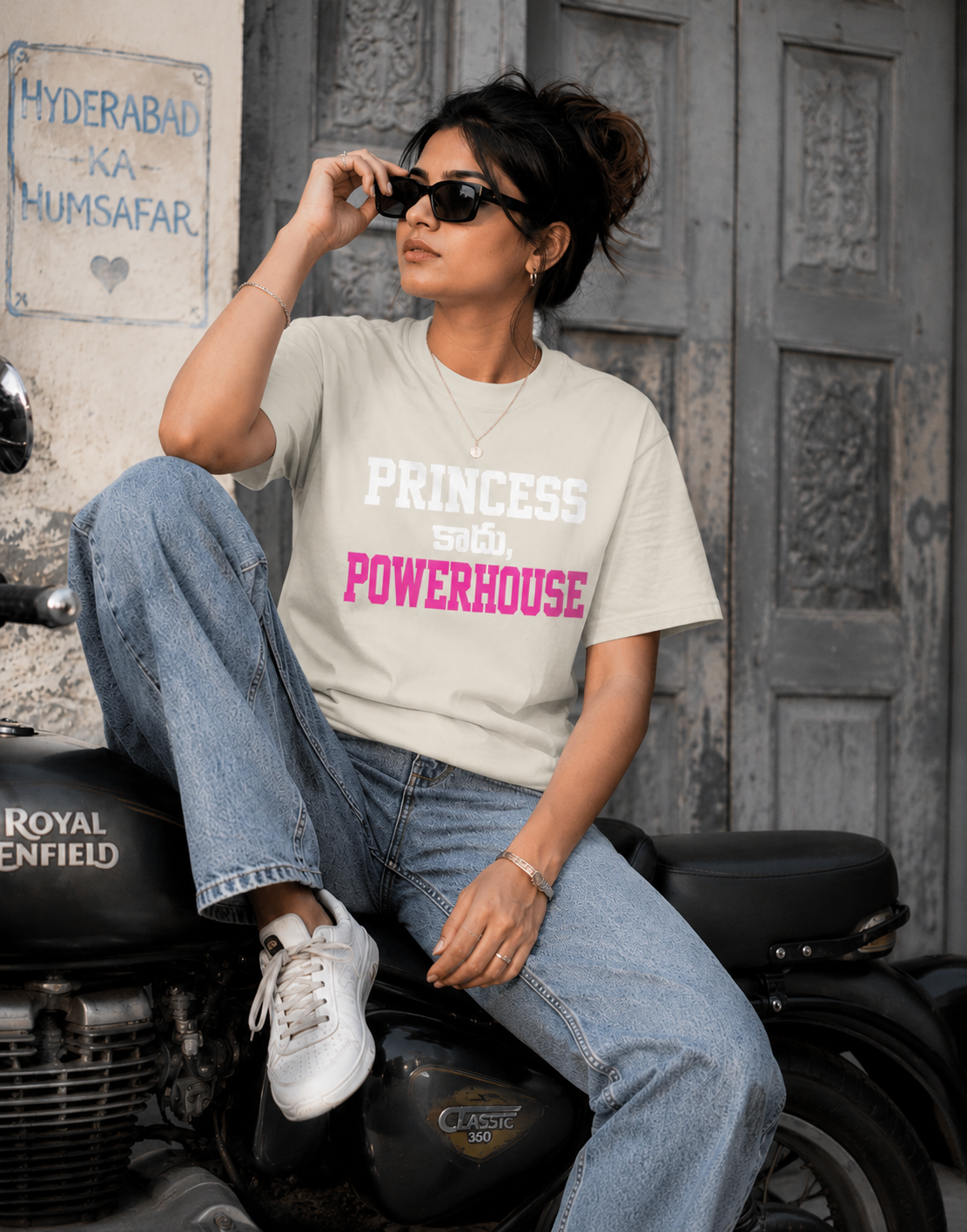 Princess కాదు, Powerhouse Oversized T-Shirt